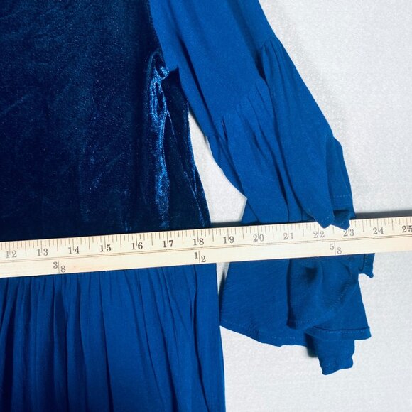 Umgee Dress Womens M Blue Velvet Floral Embroidered Smocked Mini - Picture 8 of 12